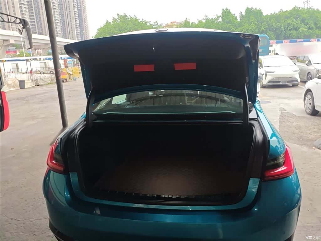 BMW i3, 2023 12