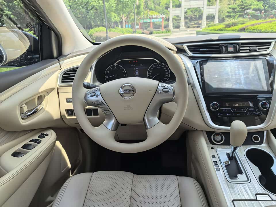 Nissan Loulan Nissan Loulan