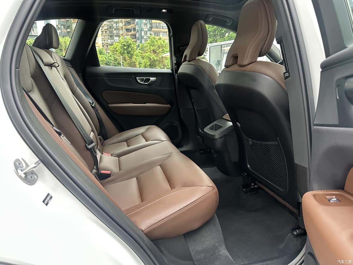 Volvo XC60, 2024 18