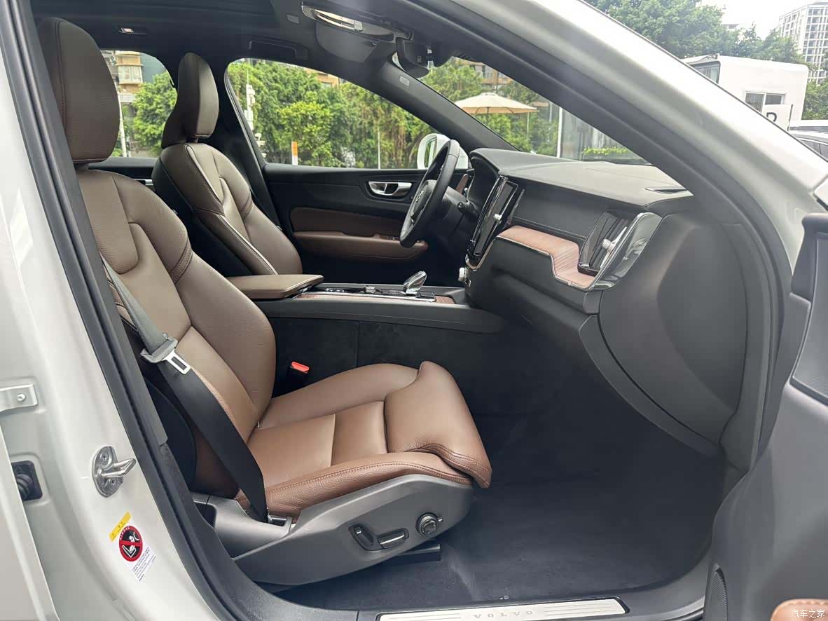Volvo XC60, 2024 19