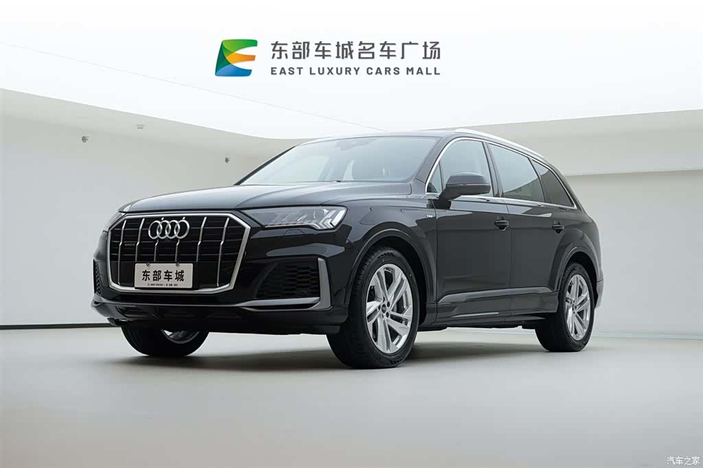 Audi Q7, 2021 1