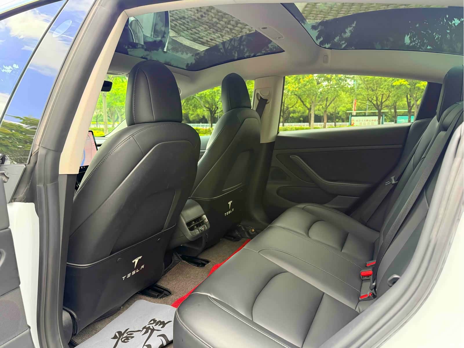 Tesla Model 3, 2020 6