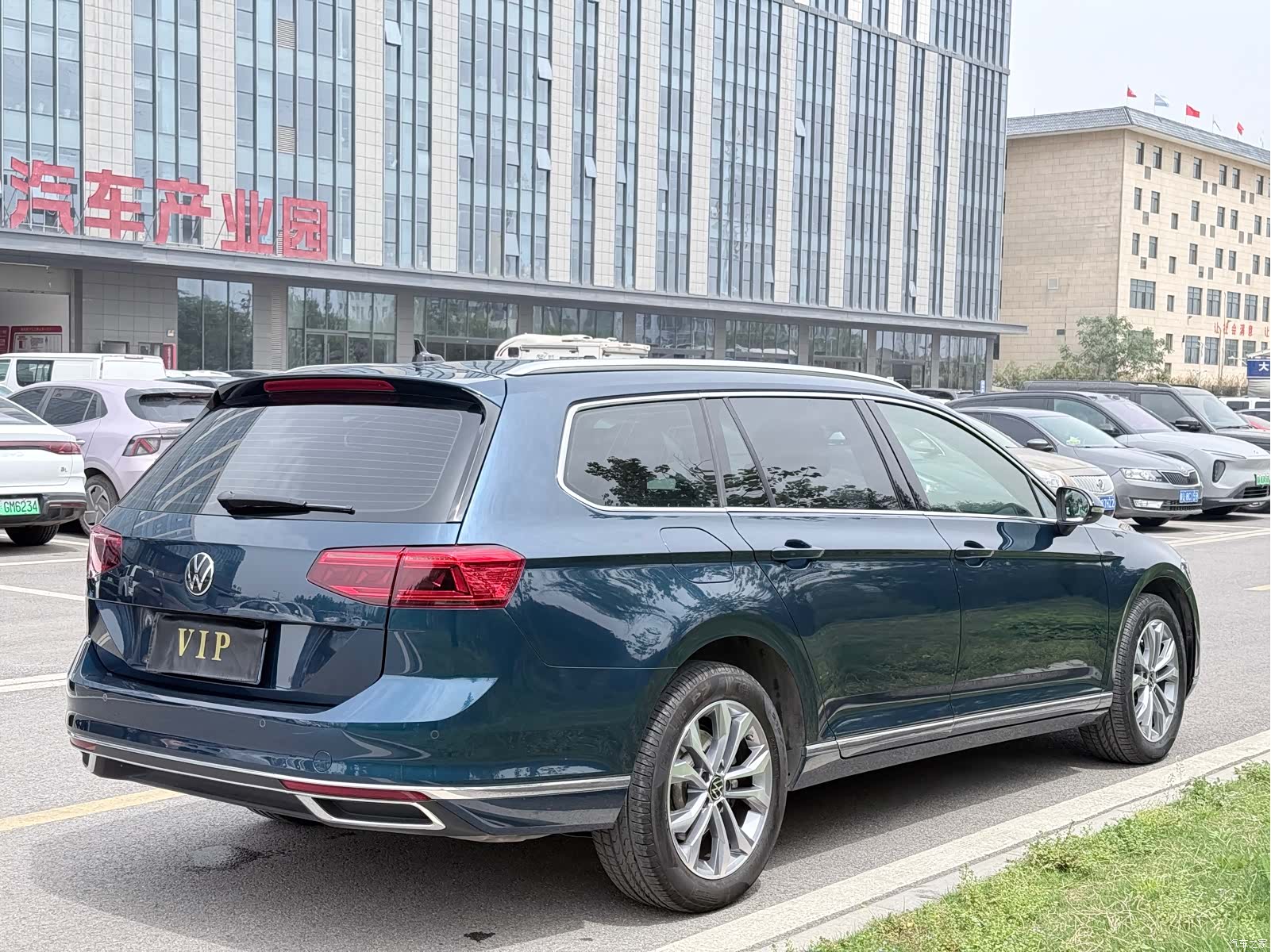 Volkswagen Variant, 2022 7