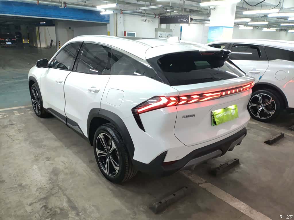 Geely Galaxy L7, 2025 23