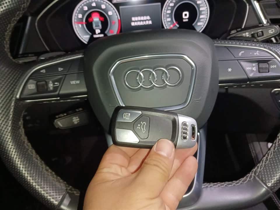 Audi Q5L