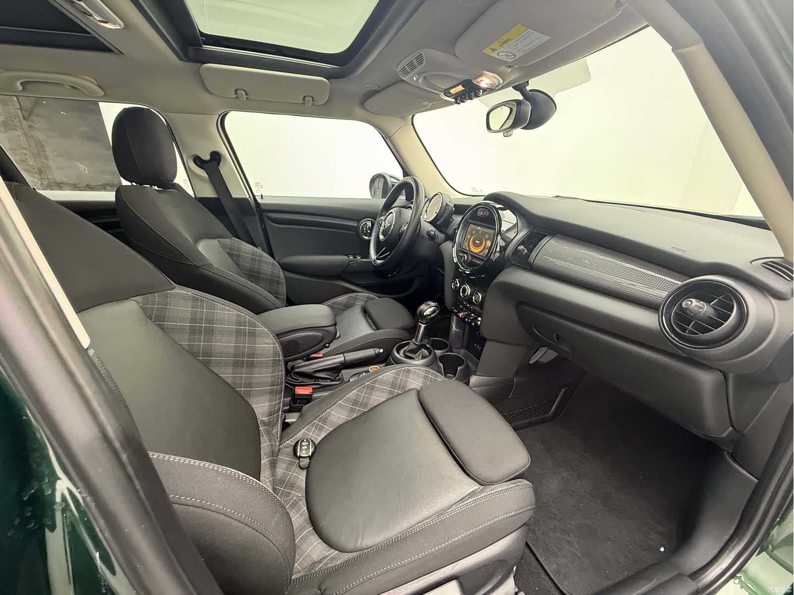 Mini Cooper, 2017 27