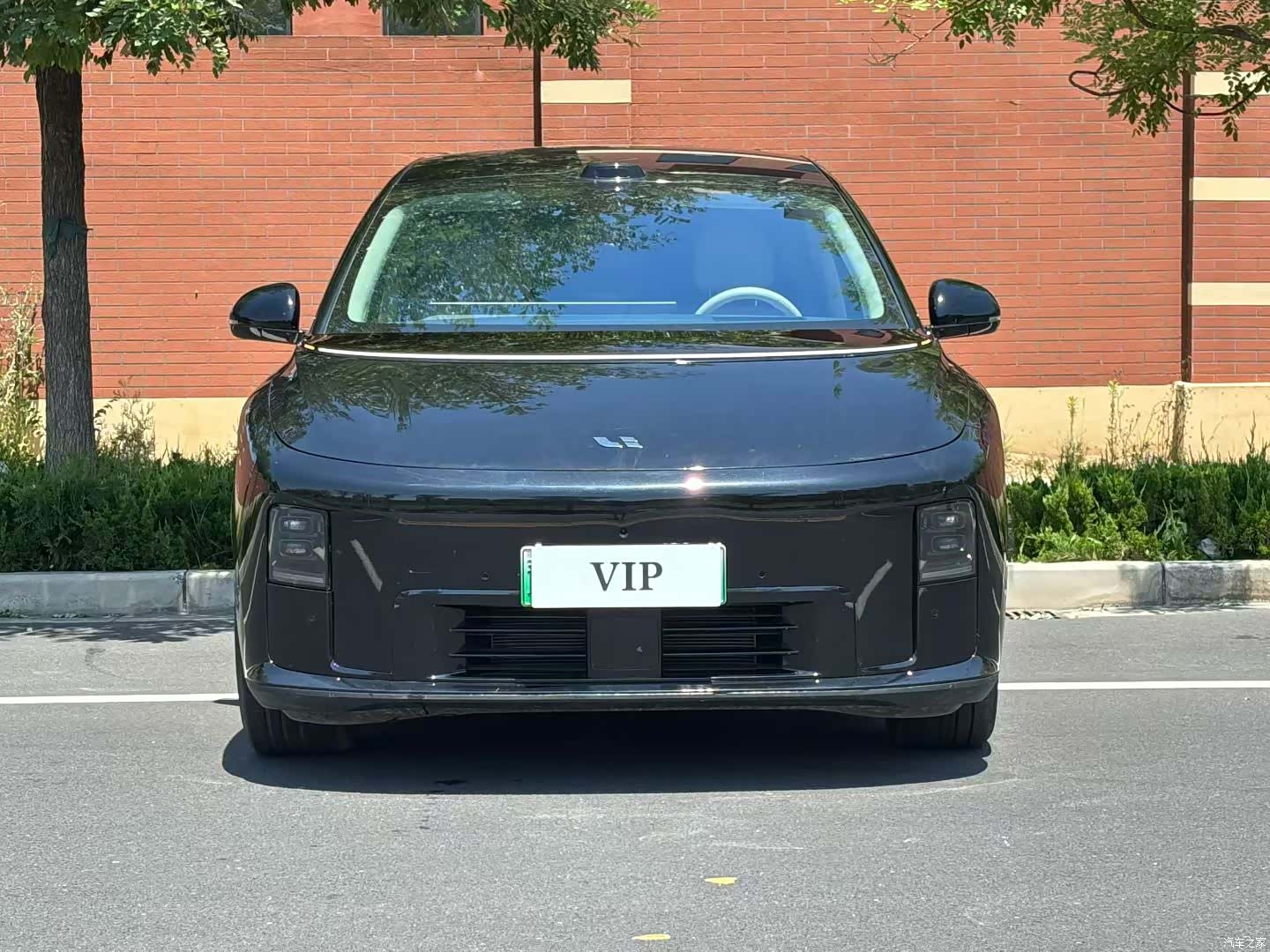 Li Auto i8, 2025 2