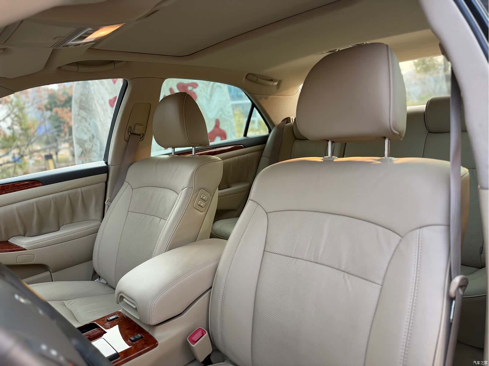 Toyota Crown, 2008 8