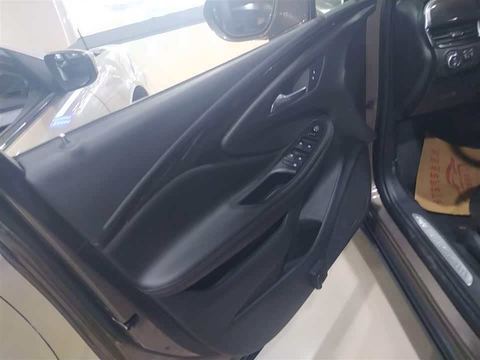Buick Angkewei Plus Buick Angkewei Plus