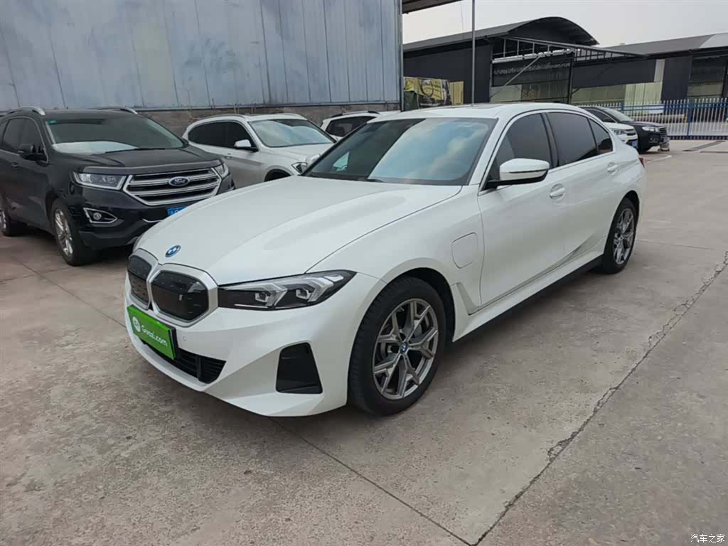 BMW i3, 2024 1