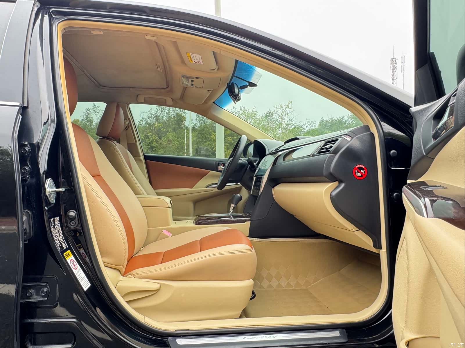 Toyota Camry, 2015 12