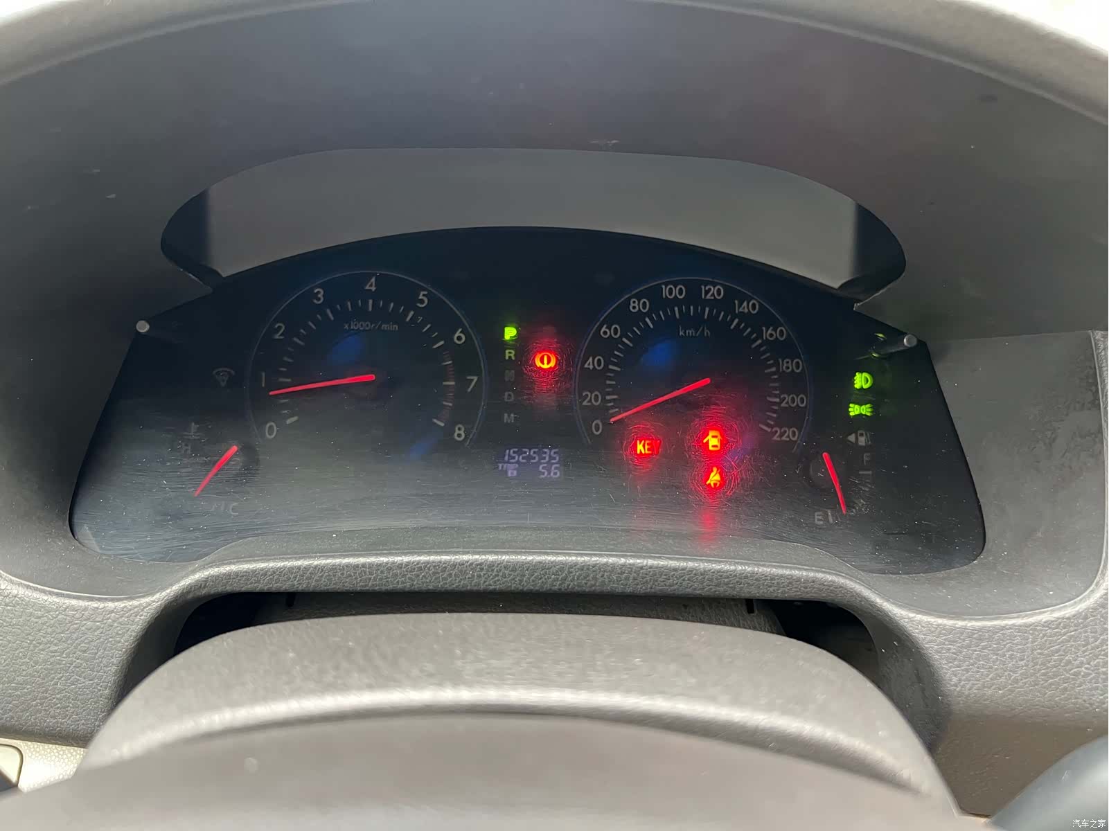Mazda 8, 2014 19