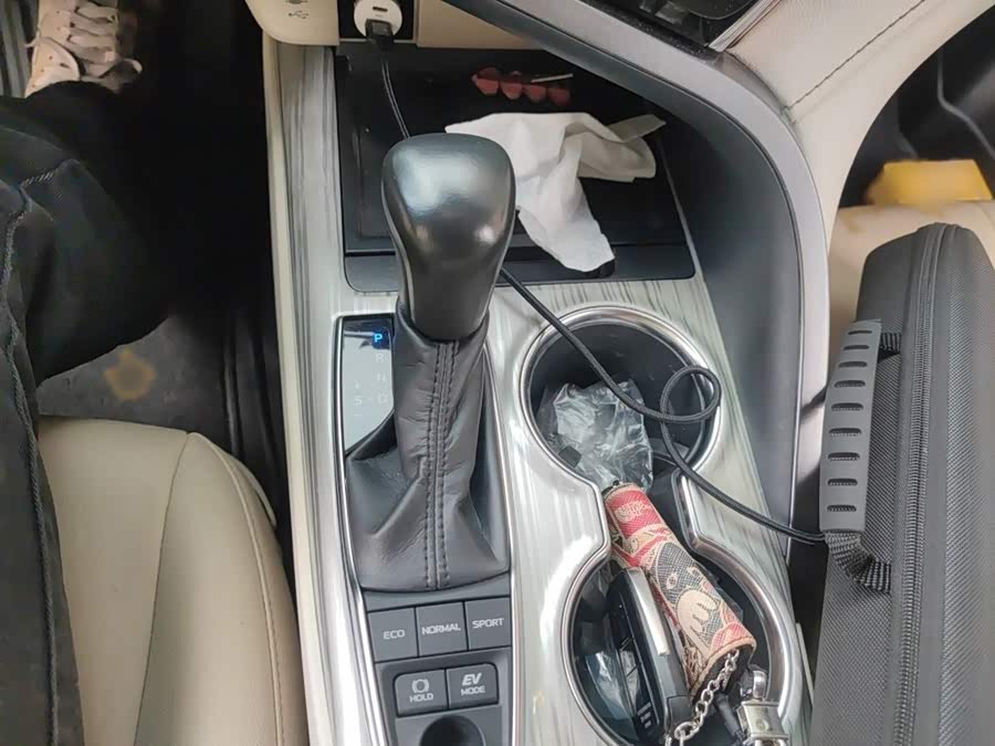 Toyota Camry 2018, фото 6