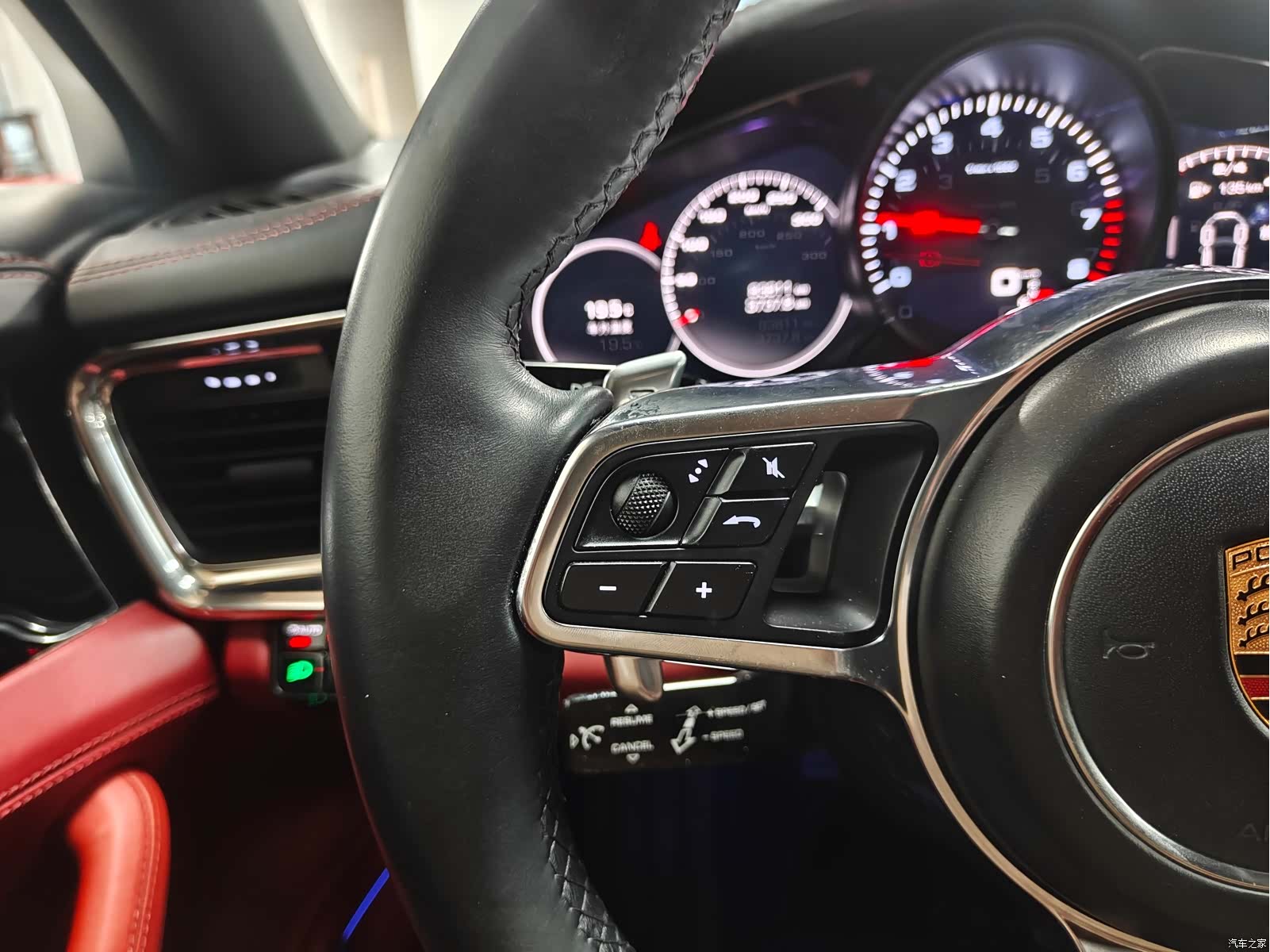 Porsche Panamera, 2018 13