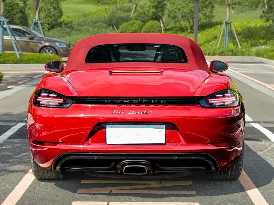 Porsche 718