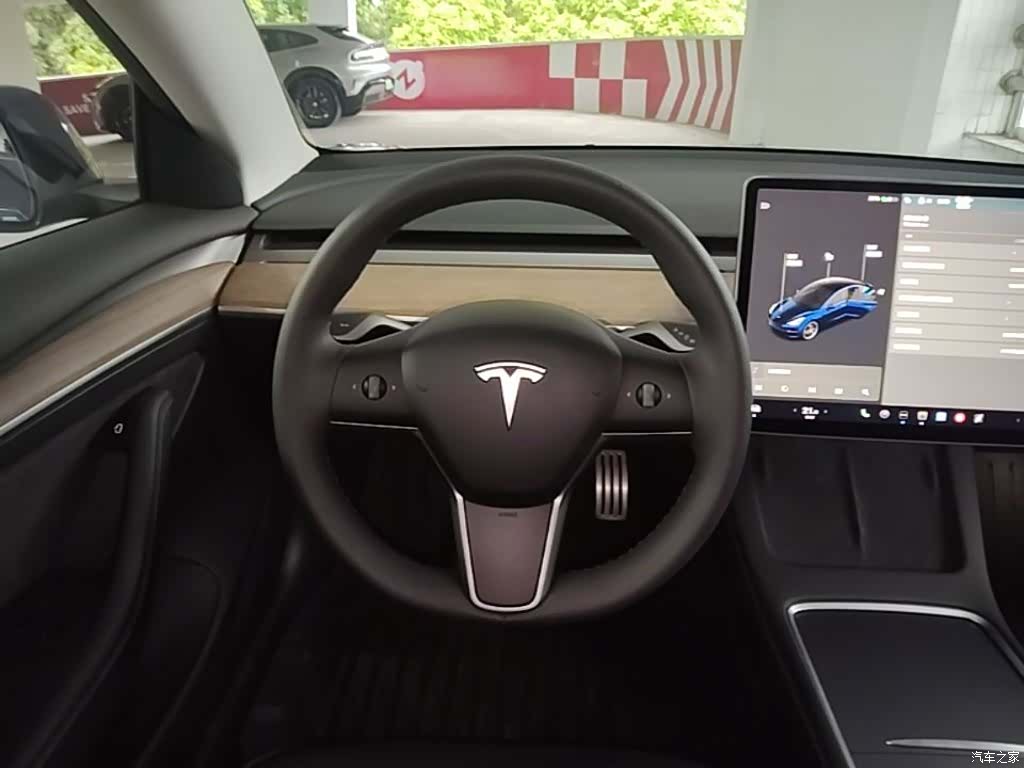Tesla Model 3, 2021 11