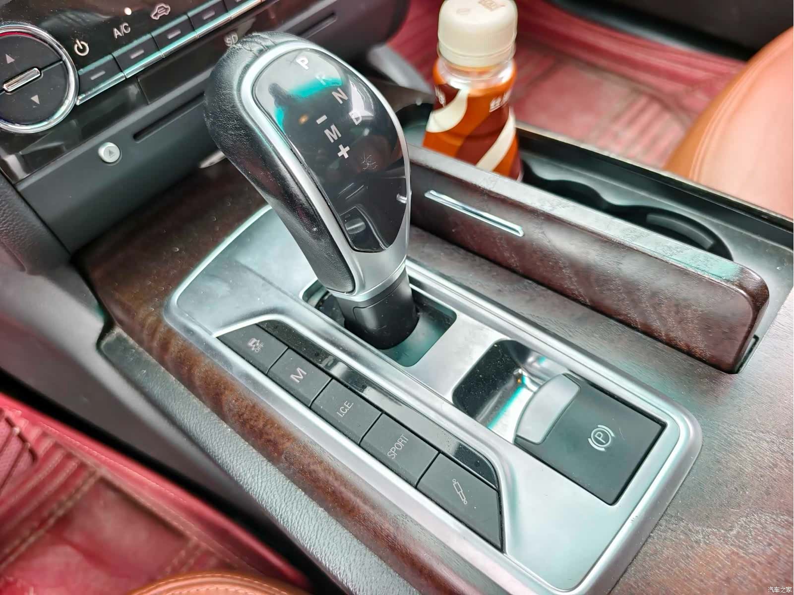 Maserati Ghibli, 2016 все фото