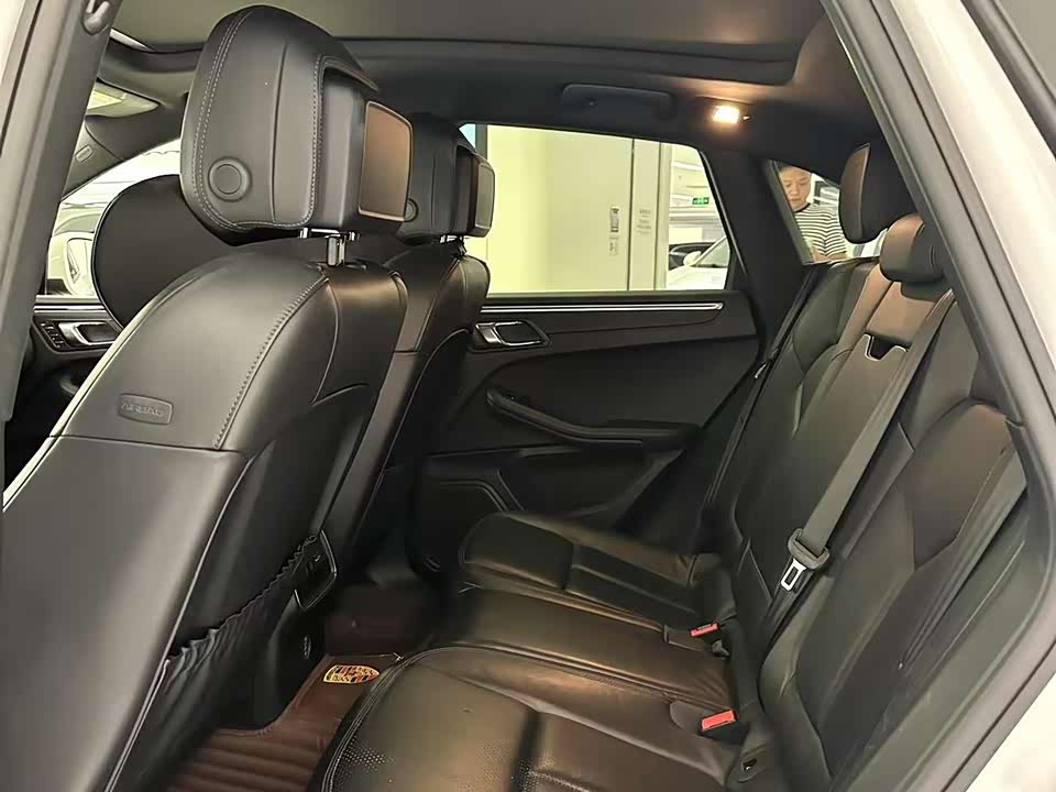 Porsche Macan Porsche Macan