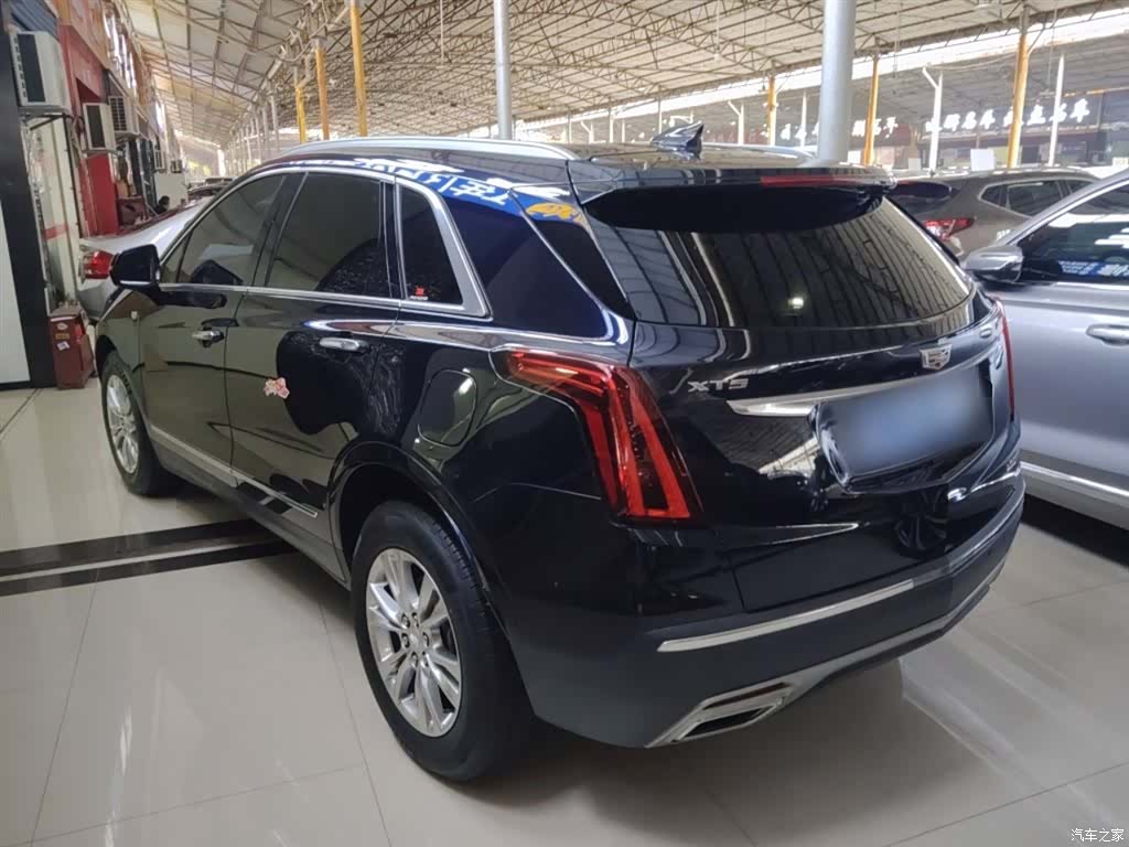 Cadillac XT5, 2022 все фото