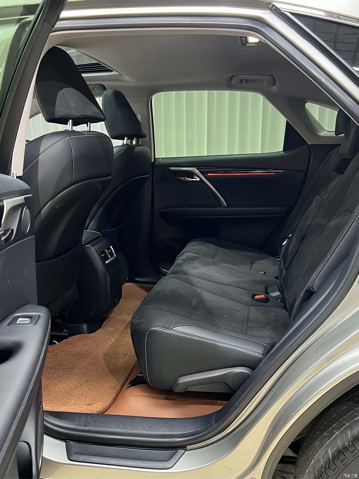 Lexus RX, 2019 11