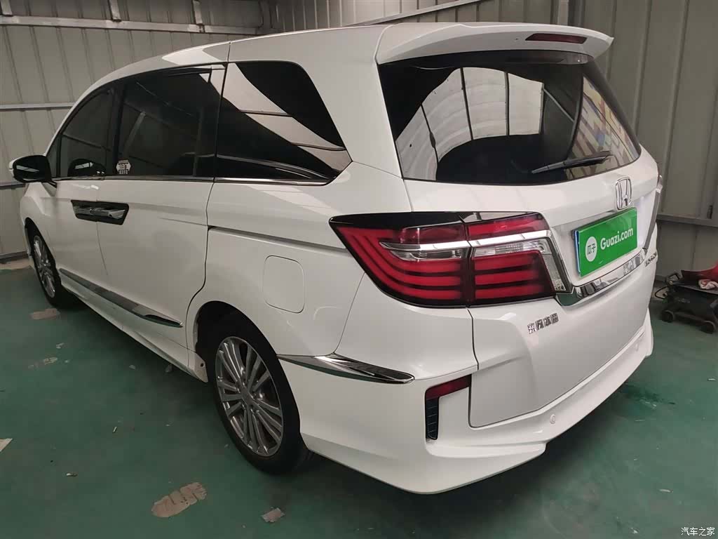 Honda Elysion, 2017 все фото