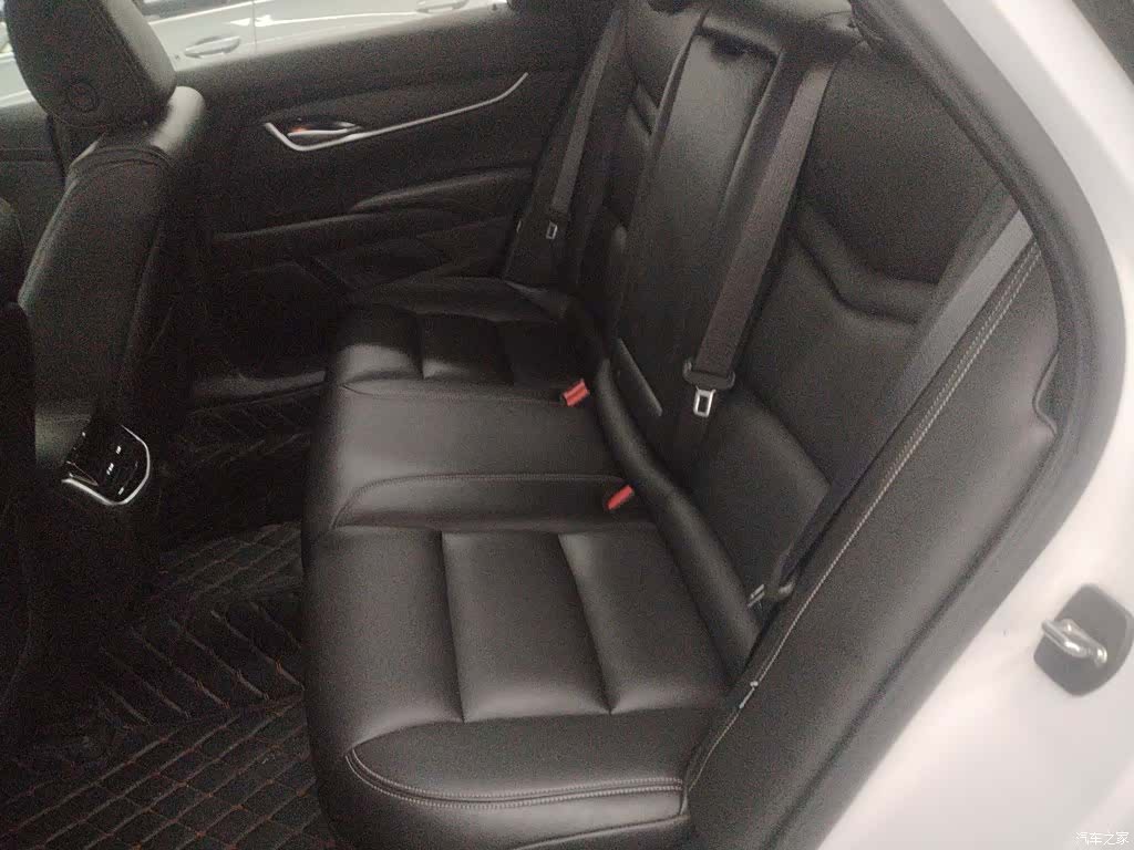Cadillac XTS, 2019 17