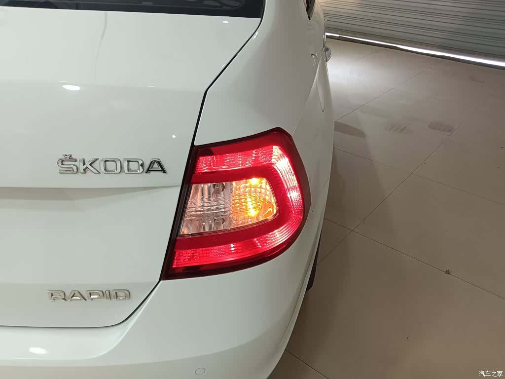 Skoda Rapid, 2016 24