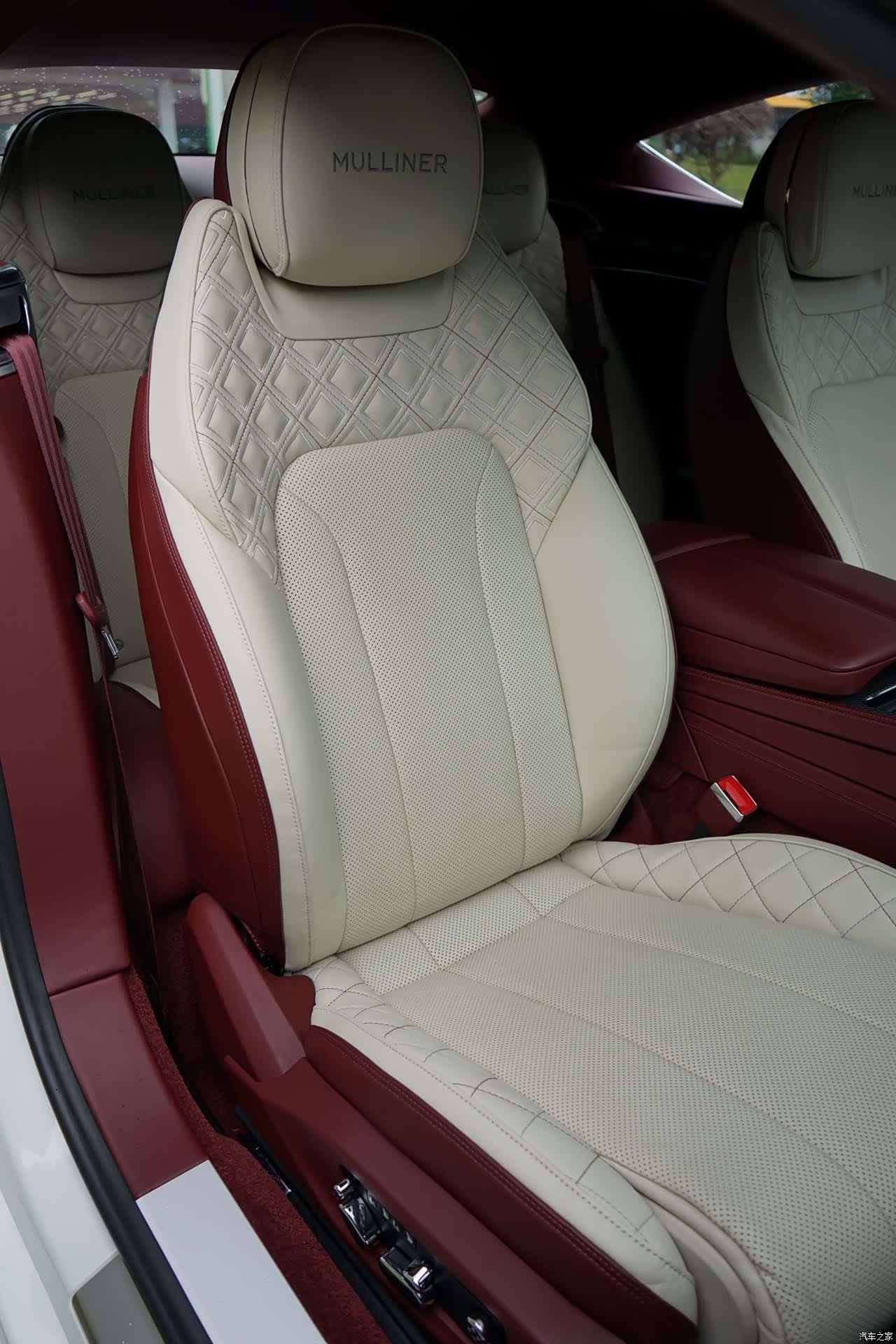 Bentley Continental GT, 2021 7