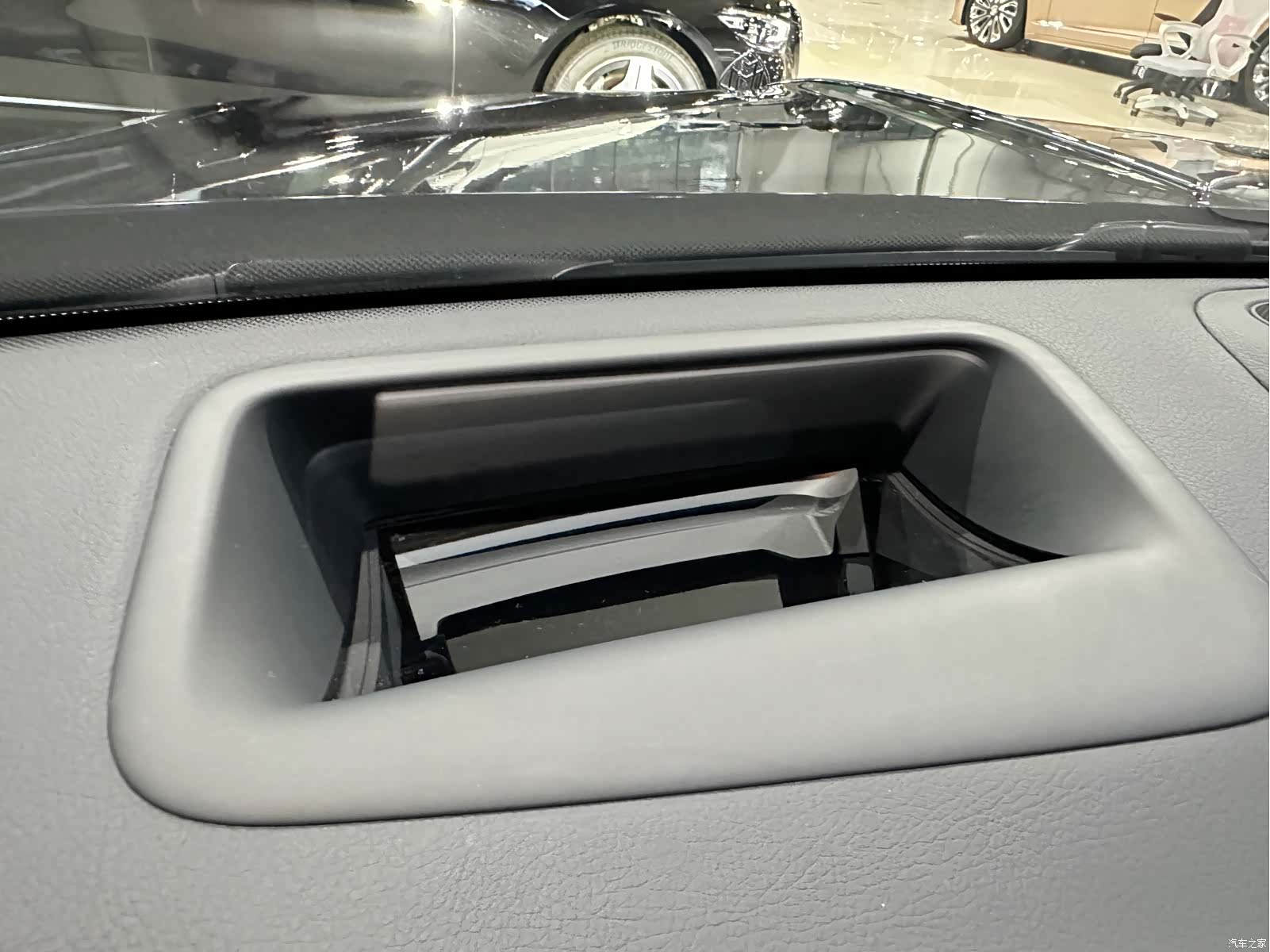 Maybach S-Class, 2025 12