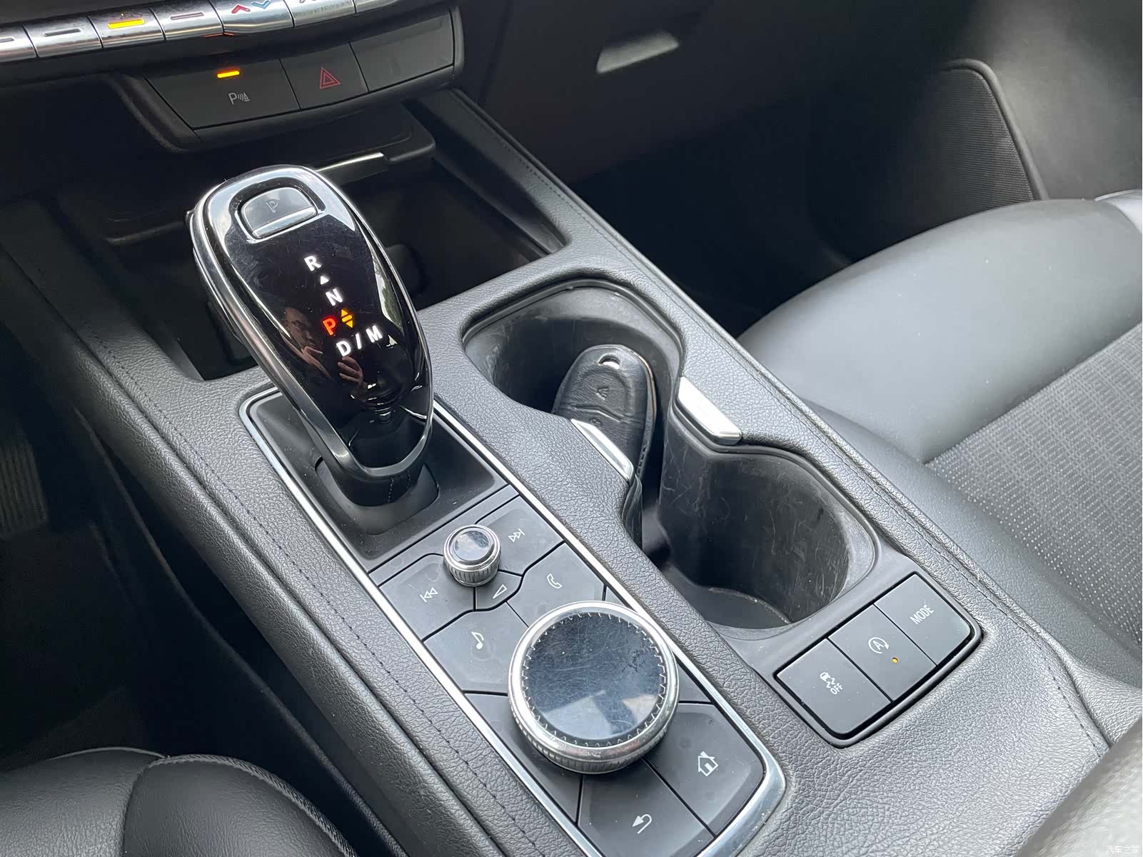 Cadillac XT4, 2021 12