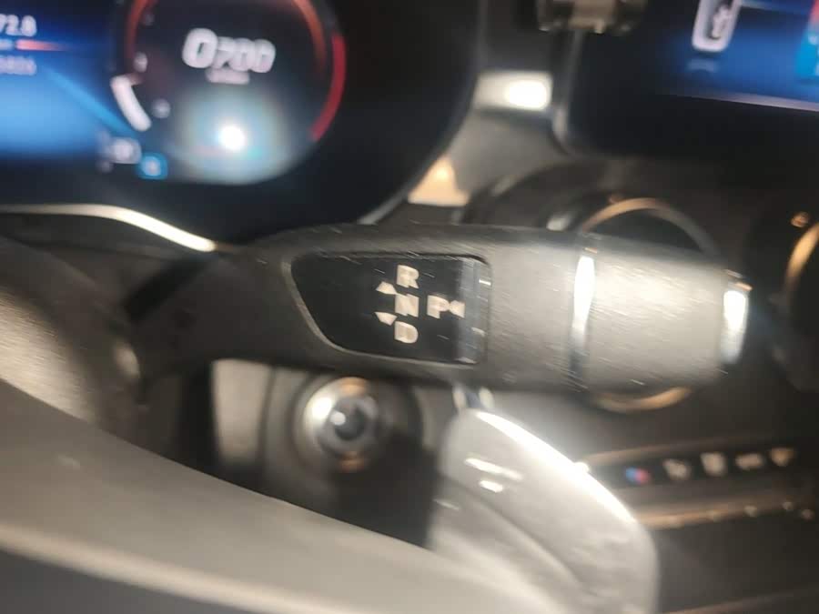 Mercedes-Benz C-Class 2019, фото 15