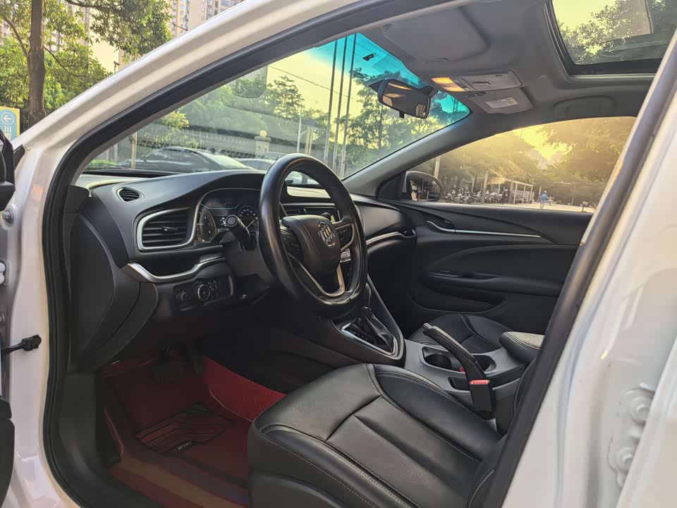 Buick Yinglang Buick Yinglang