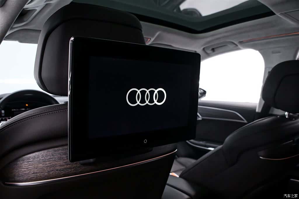 Audi A8L, 2021 16
