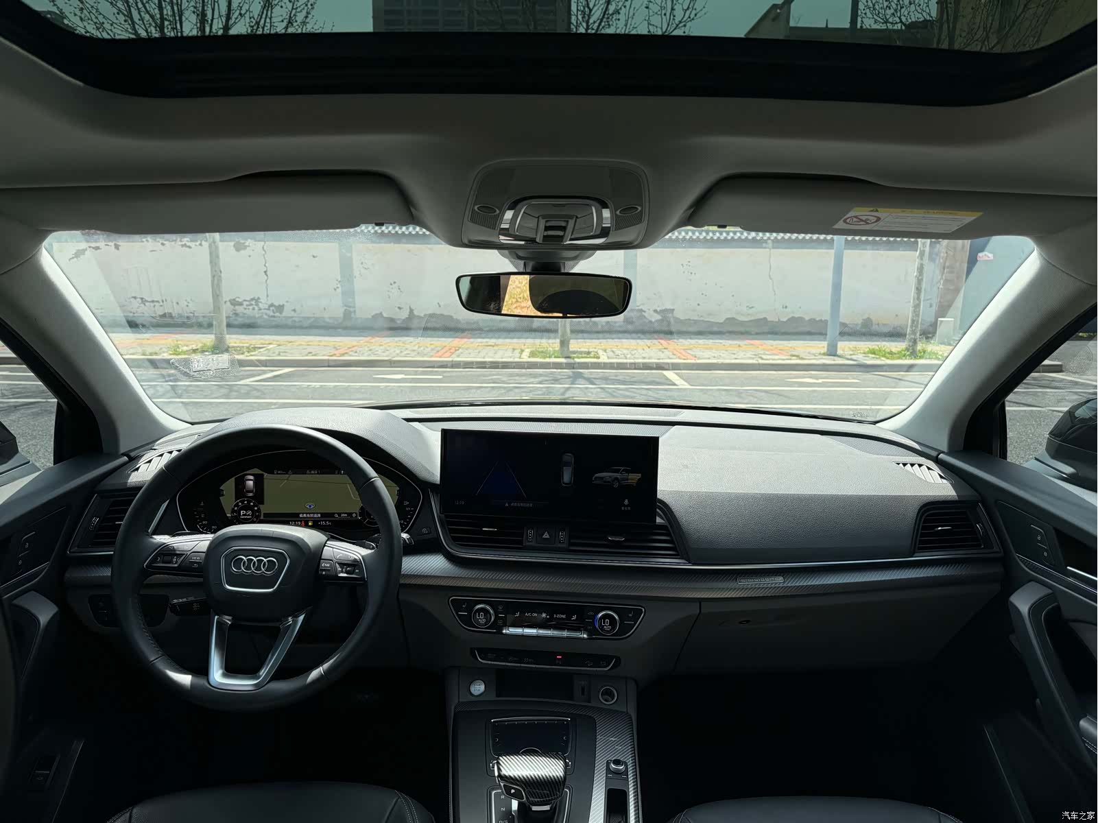 Audi Q5L, 2019 все фото