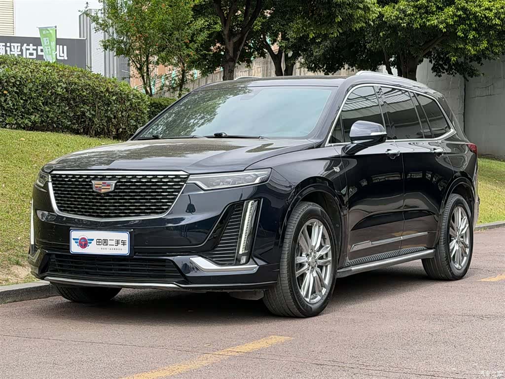 Cadillac XT6
