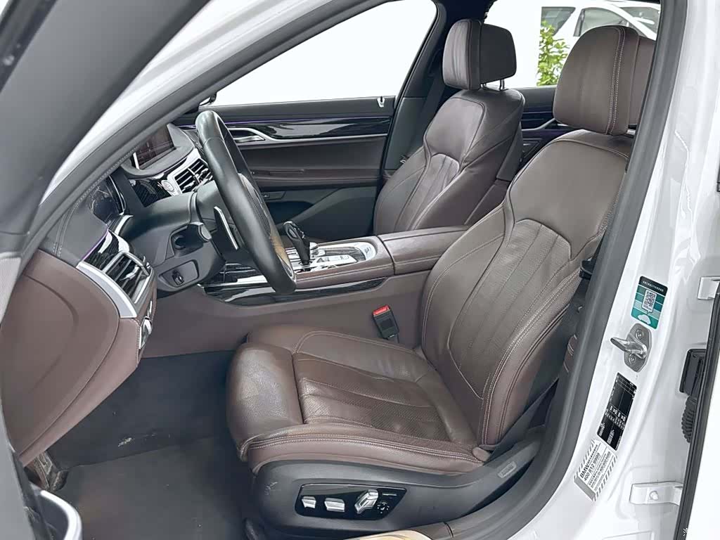 BMW 7 Series, 2019 8