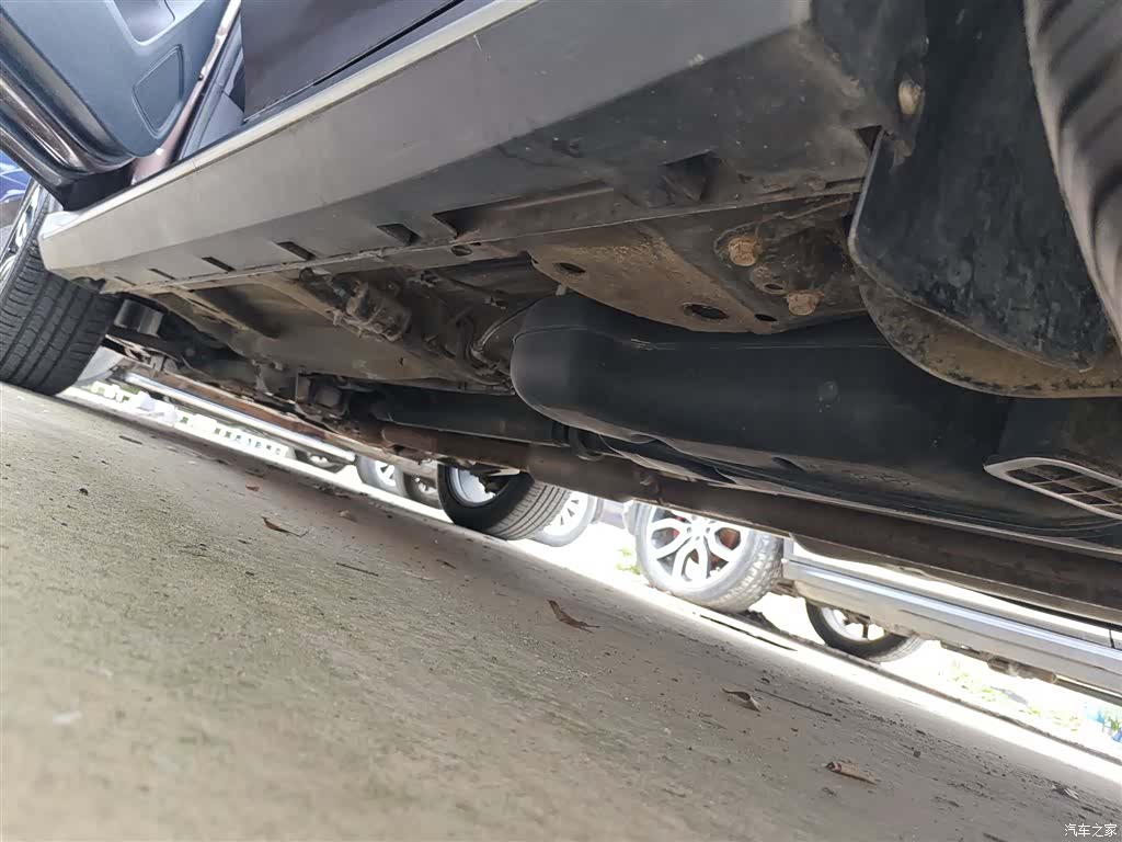 Roewe RX5, 2017 22