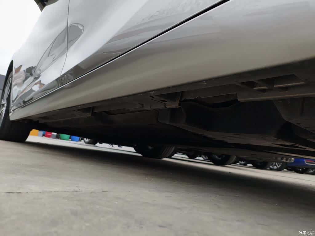 Lexus ES, 2023 21