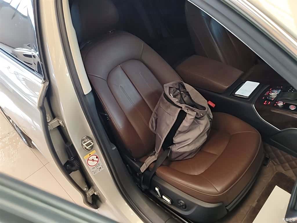 Audi A6L, 2016 25