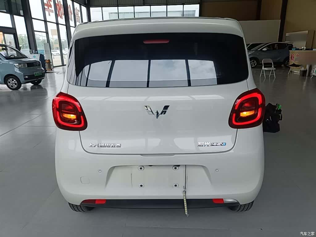 Wuling MINIEV, 2025 6