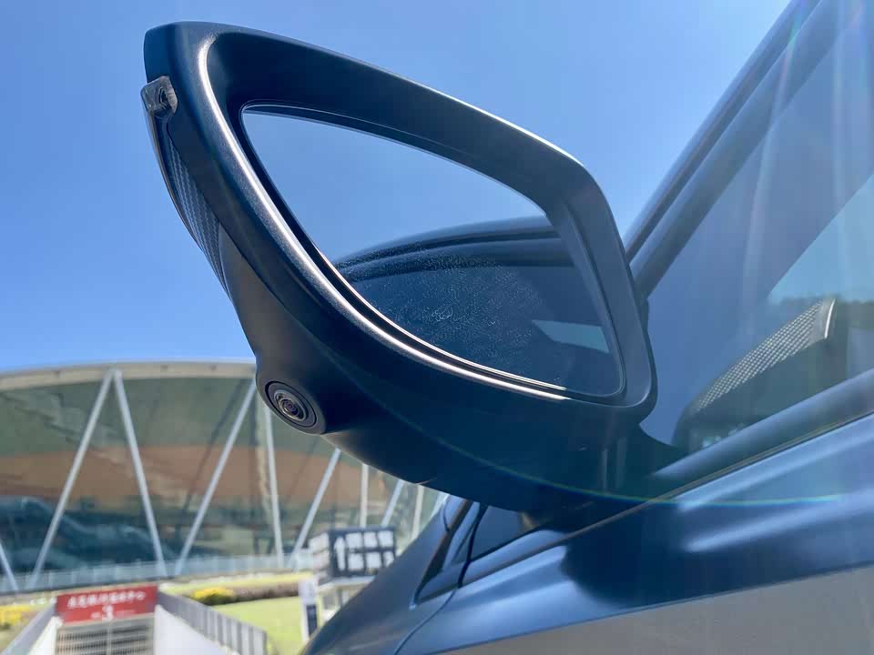 Trumpchi Shadow Leopard