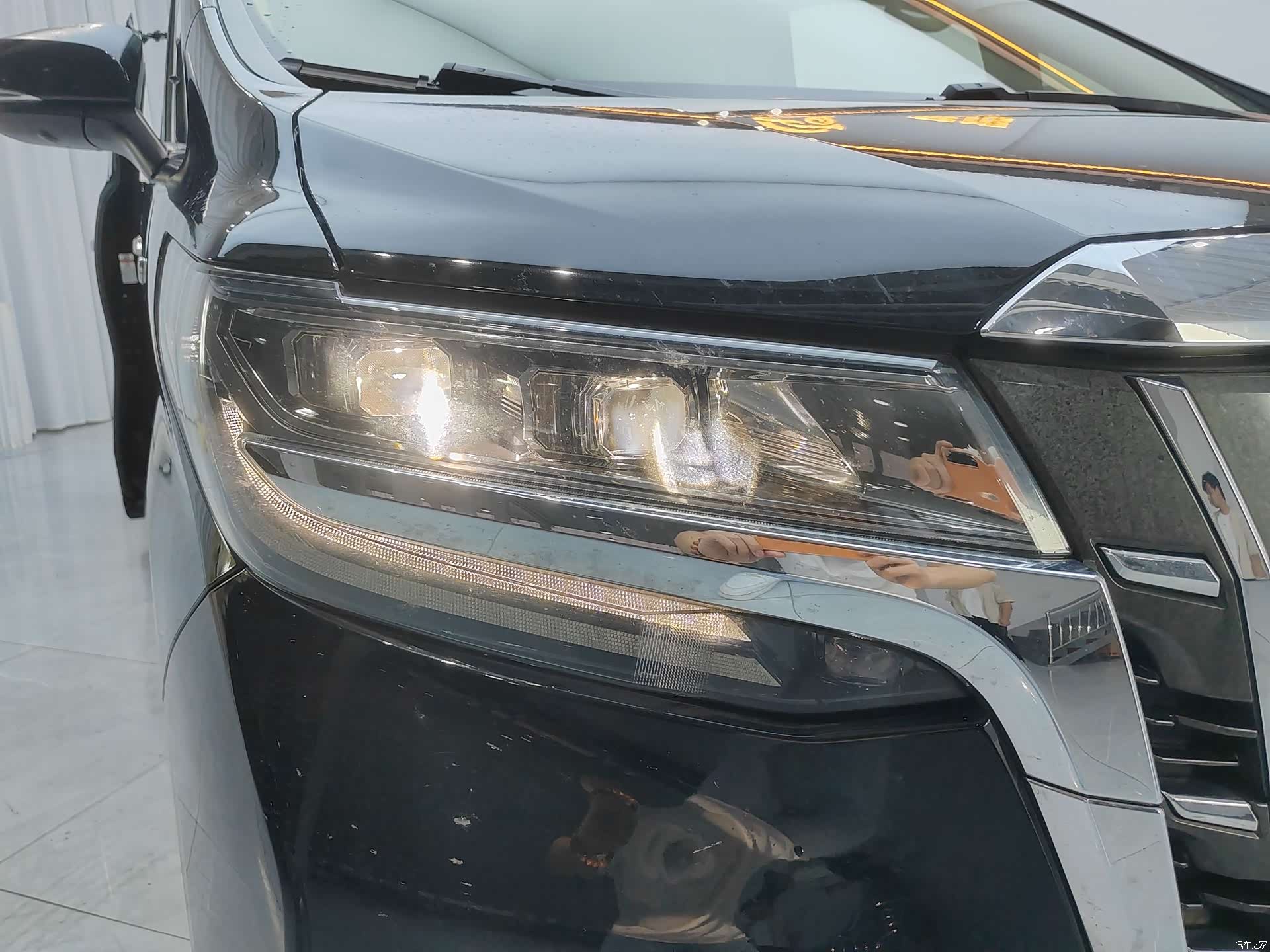 Toyota Alphard, 2022 23