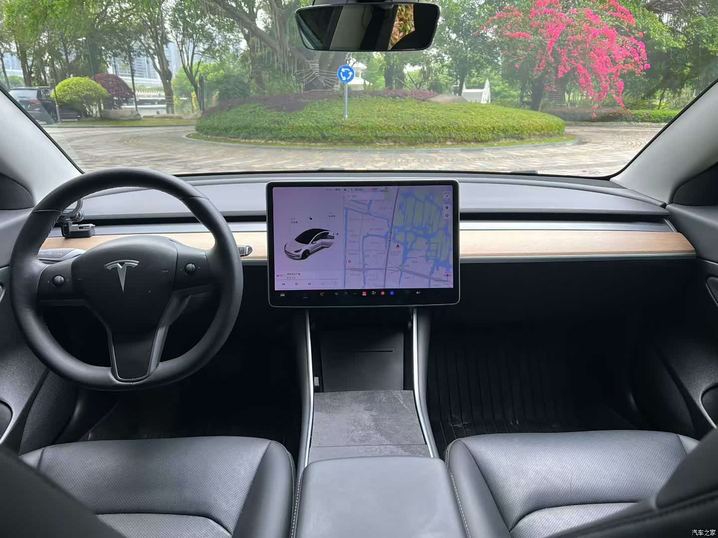 Tesla Model 3, 2020 все фото