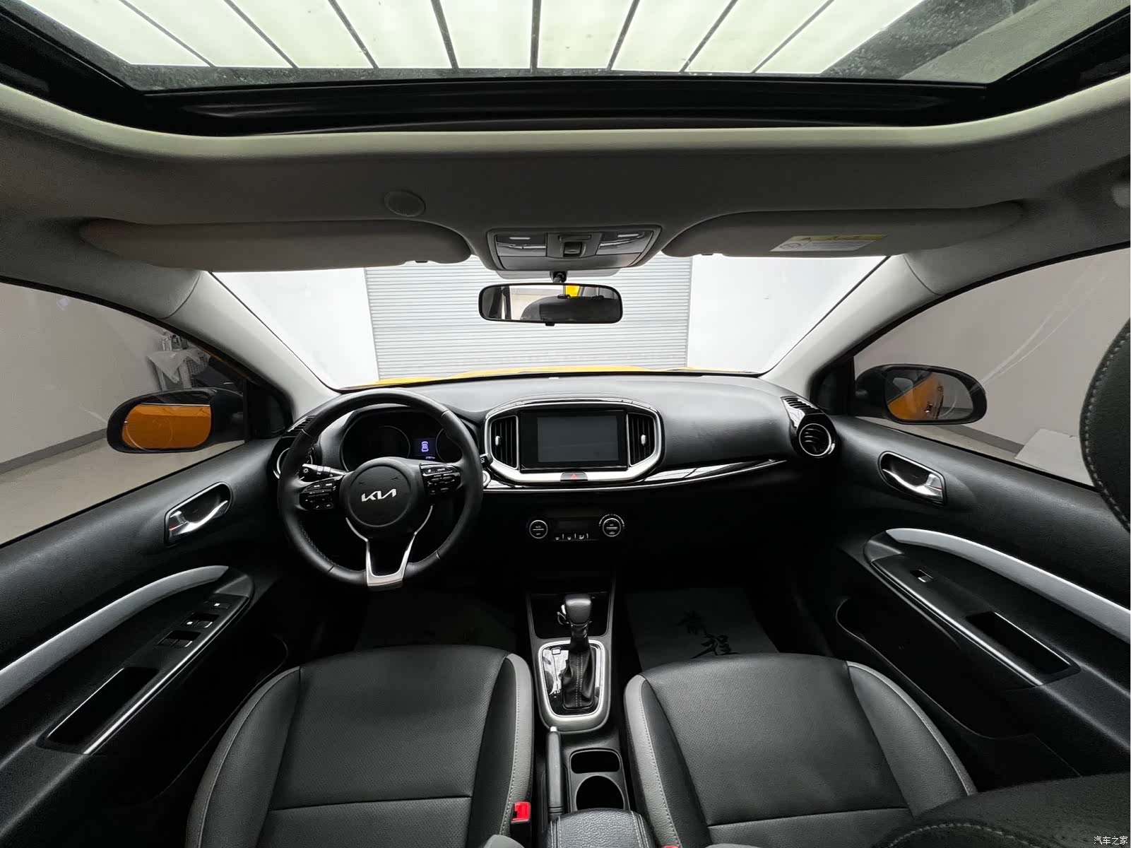 Kia KX1, 2022 8