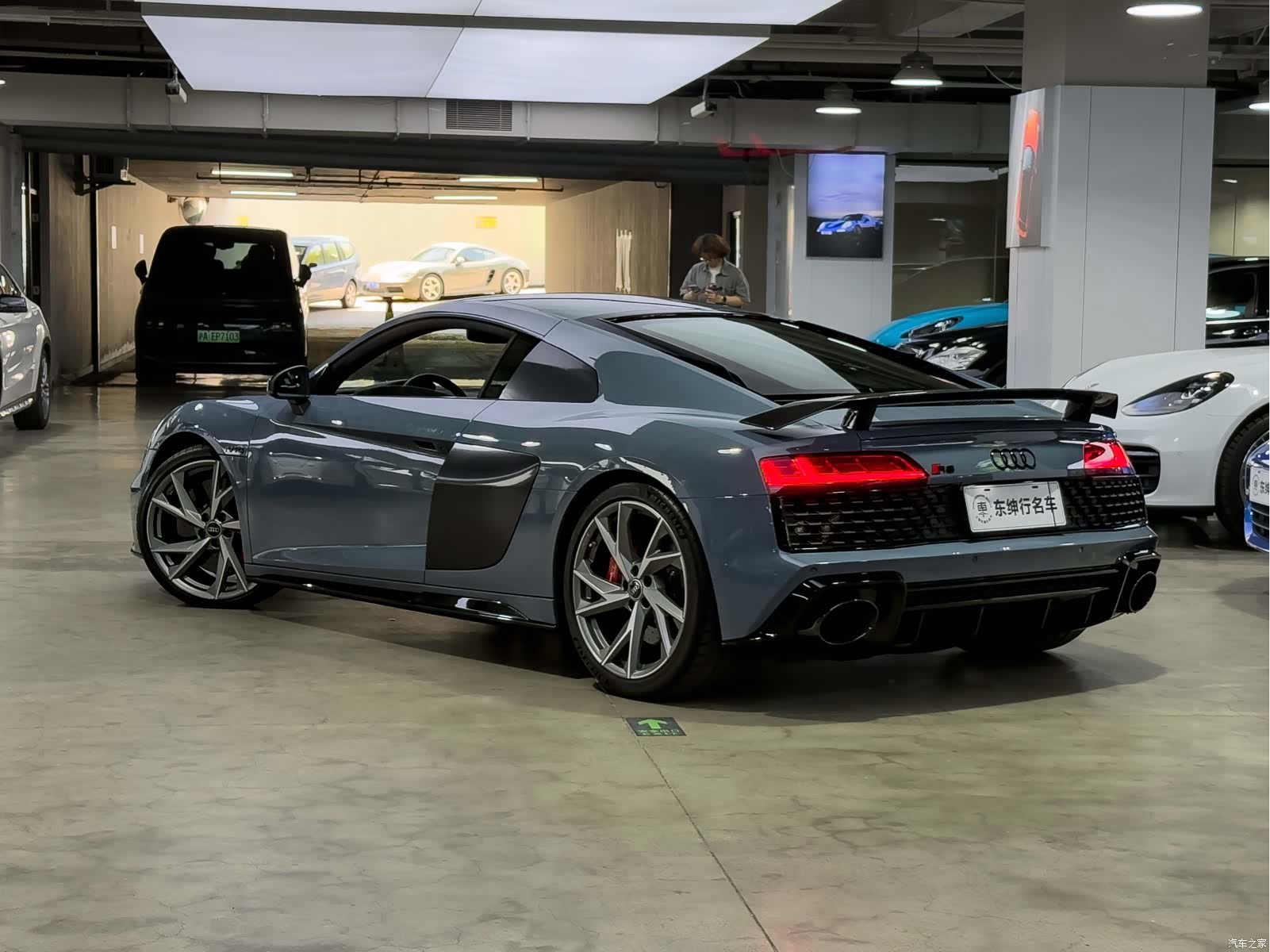 Audi R8, 2022 4