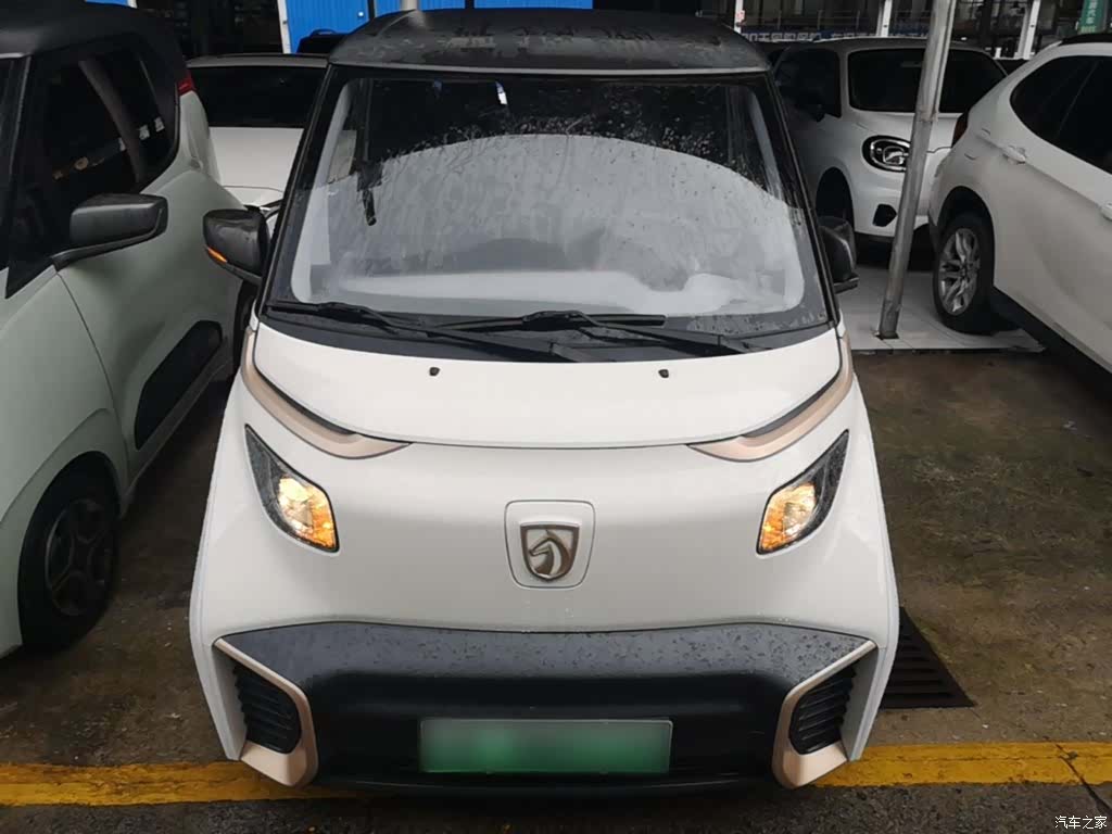 Wuling E200, 2020 3