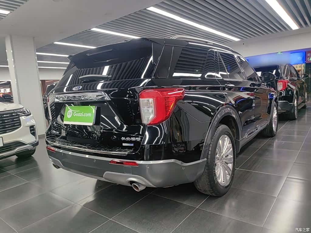Ford Explorer, 2021 7