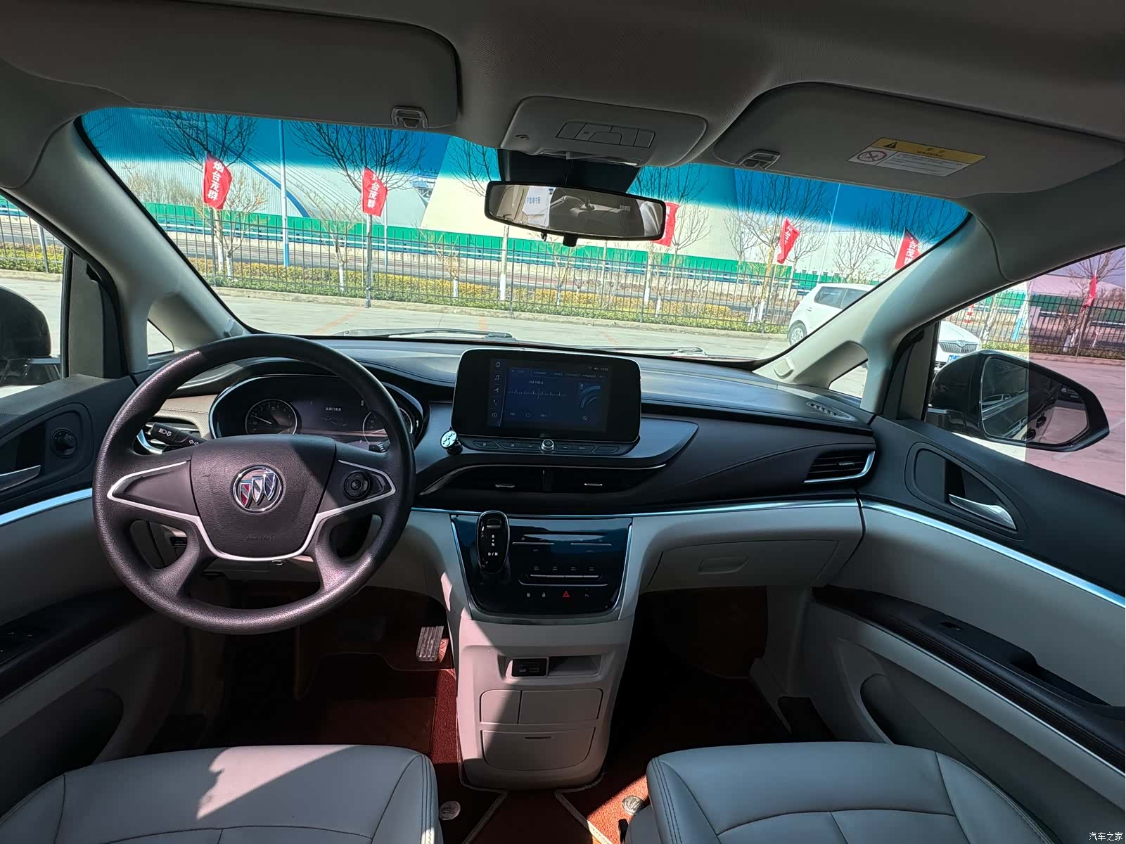 Buick GL8, 2021 6