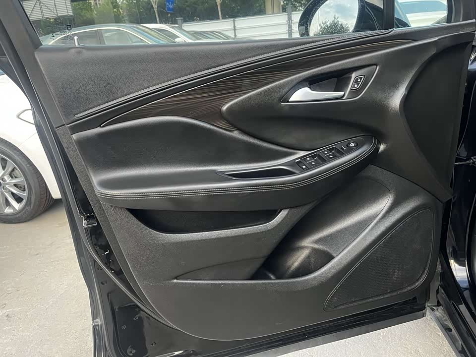 Buick Angkewei Plus Buick Angkewei Plus