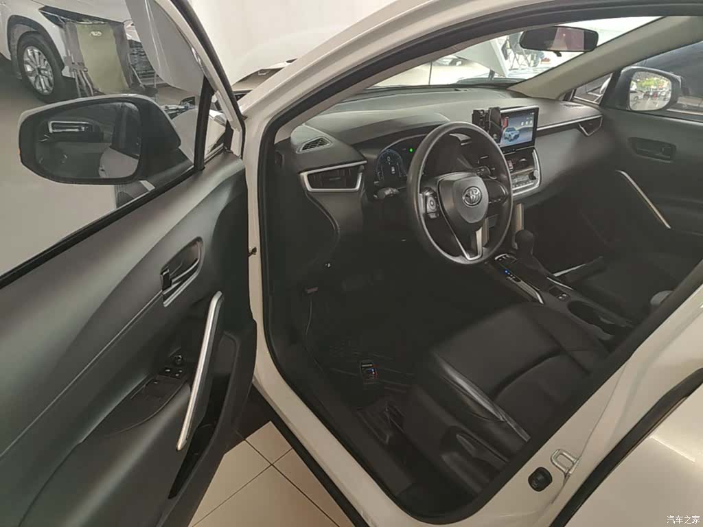 Toyota Frontlander, 2025 16